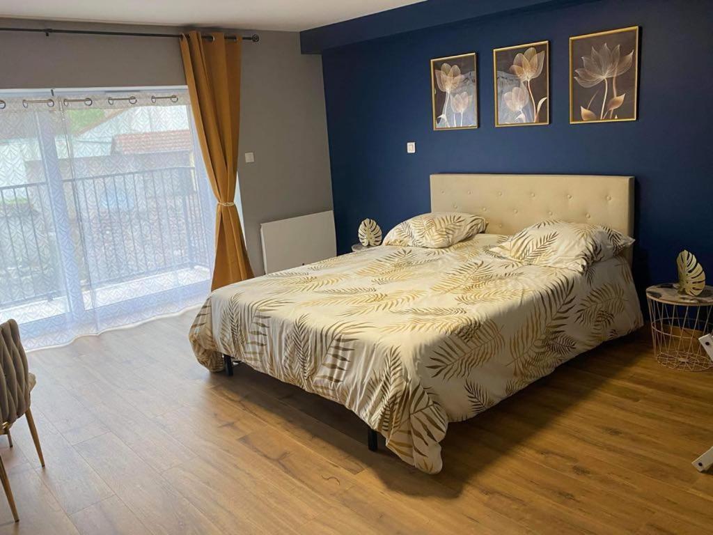 Bed and Breakfast Chez Marie Et Angel Отён Экстерьер фото